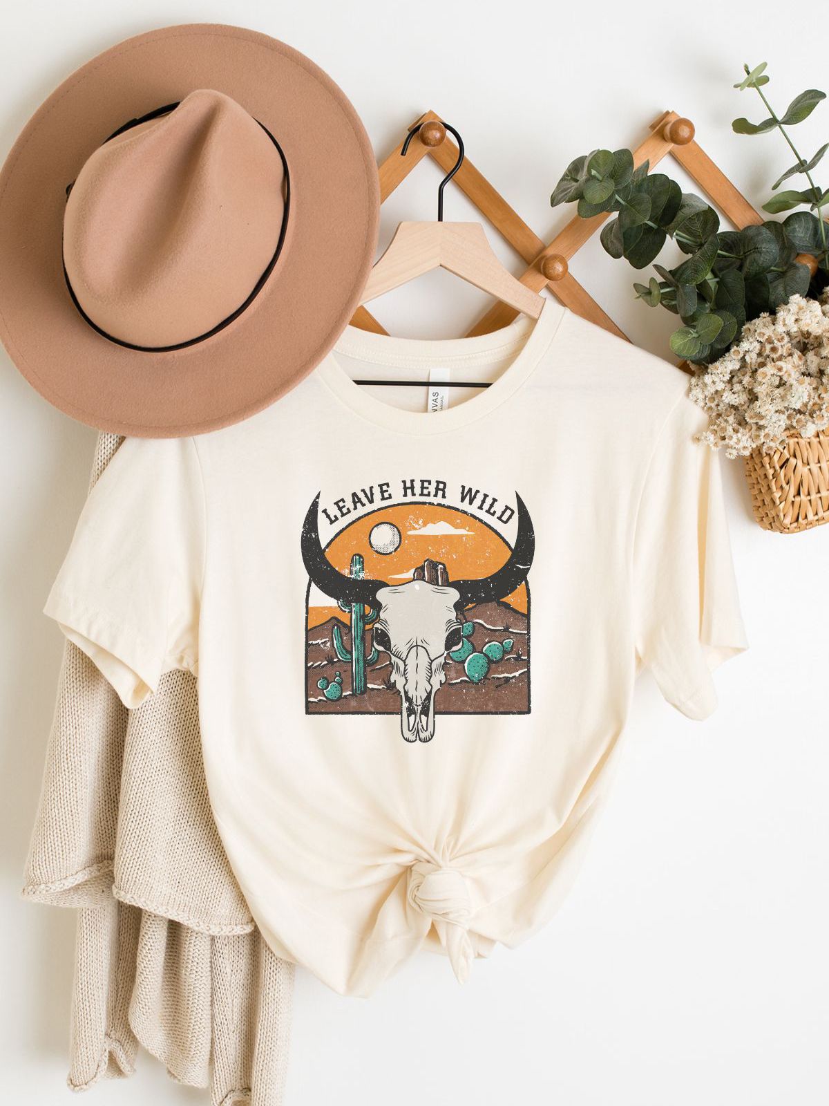 Leave Her Wild Womens T-Shirt Outdoor Nature