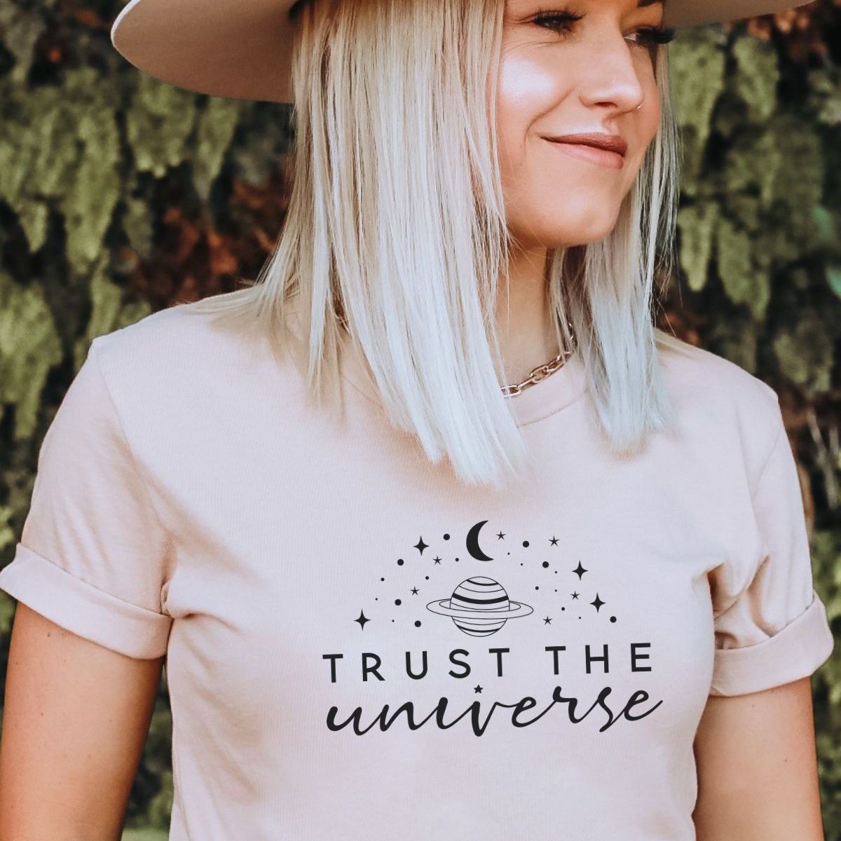 Trust the Universe Women T-Shirt