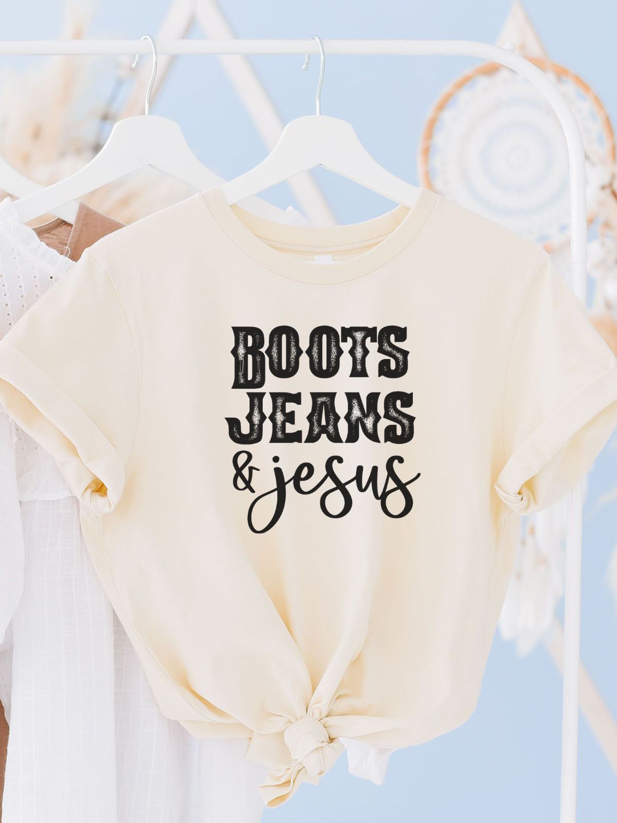 Comfortable Western Style Graphic Tee