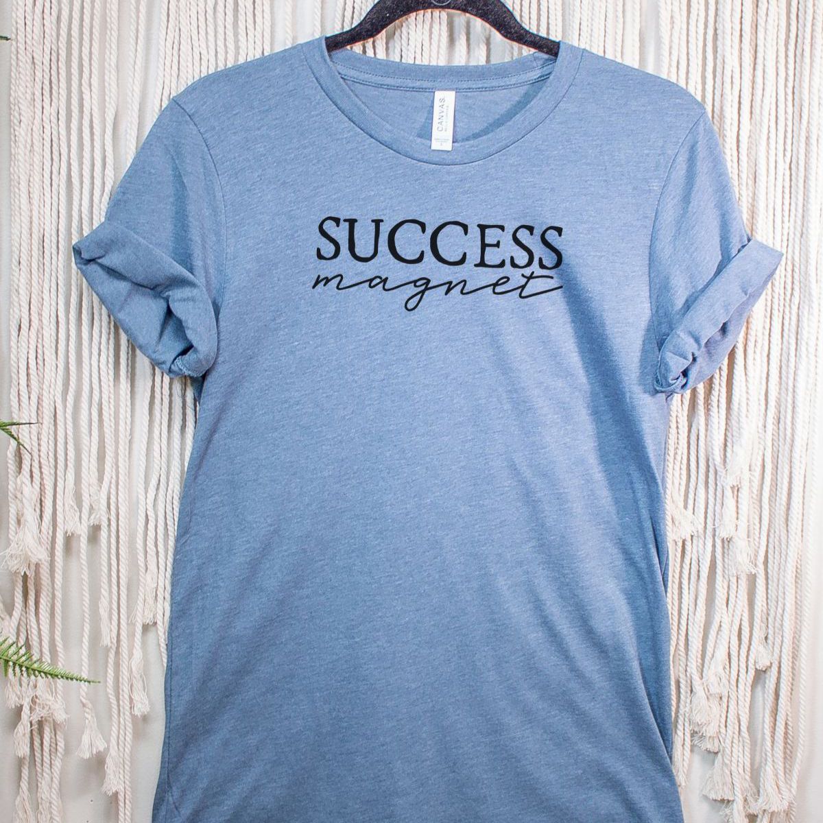 Success Magnet Womens T-Shirt Casual