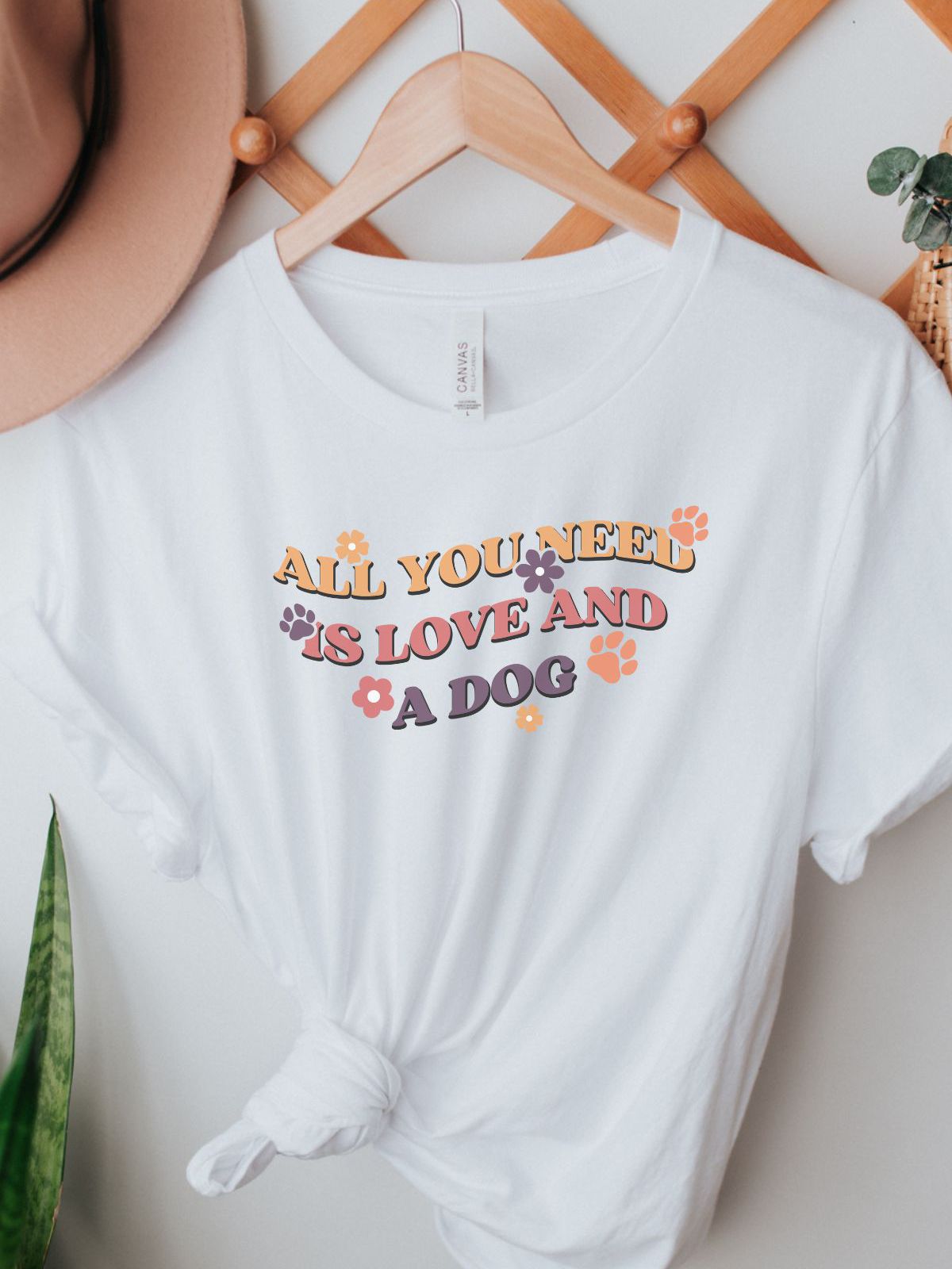 Love Dog Women's T-Shirt Casual