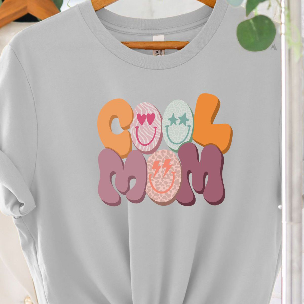 Cool Mom Women's T-Shirt Mother's Day