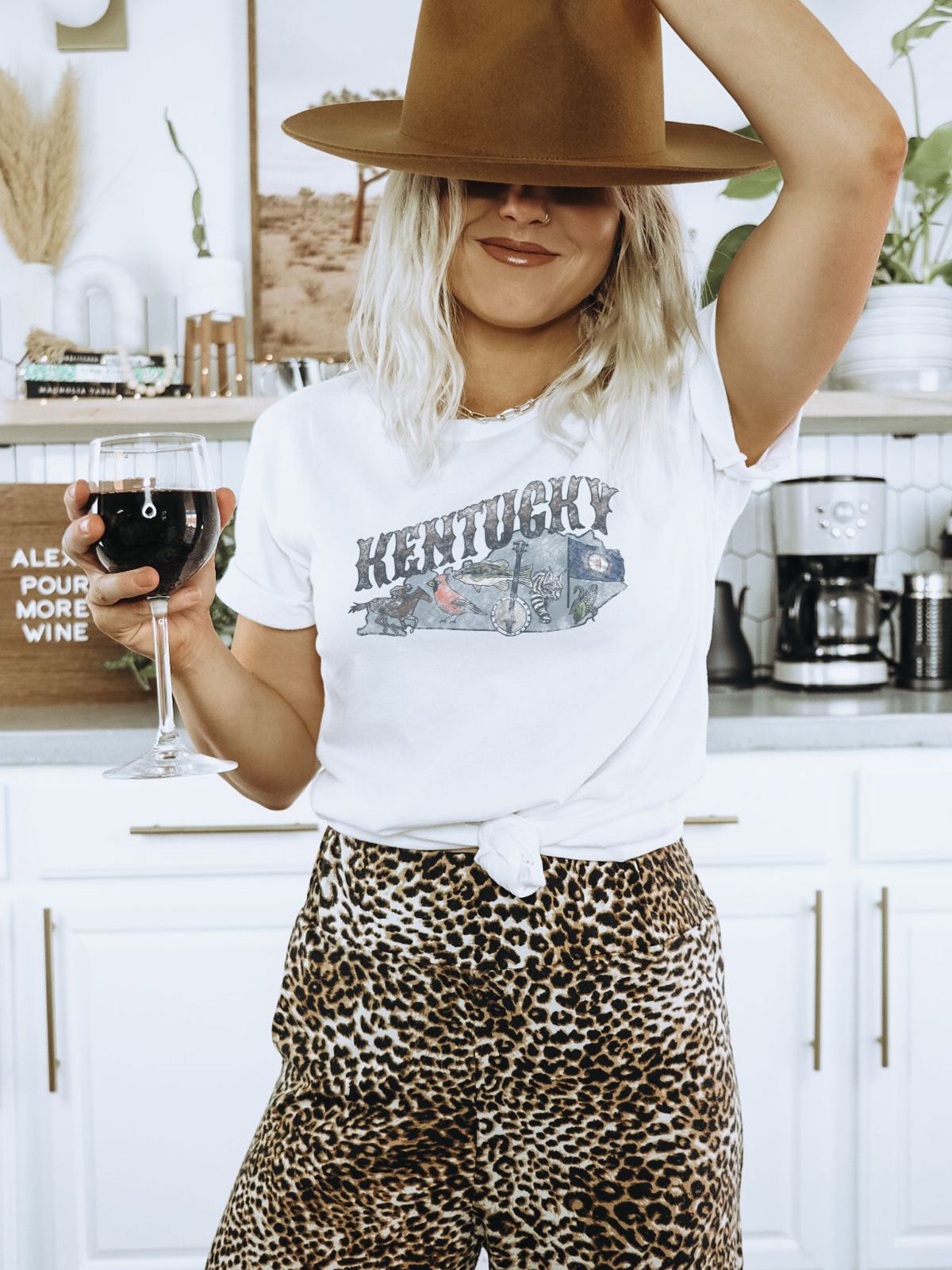 Kentucky Unisex T-shirt Casual Style