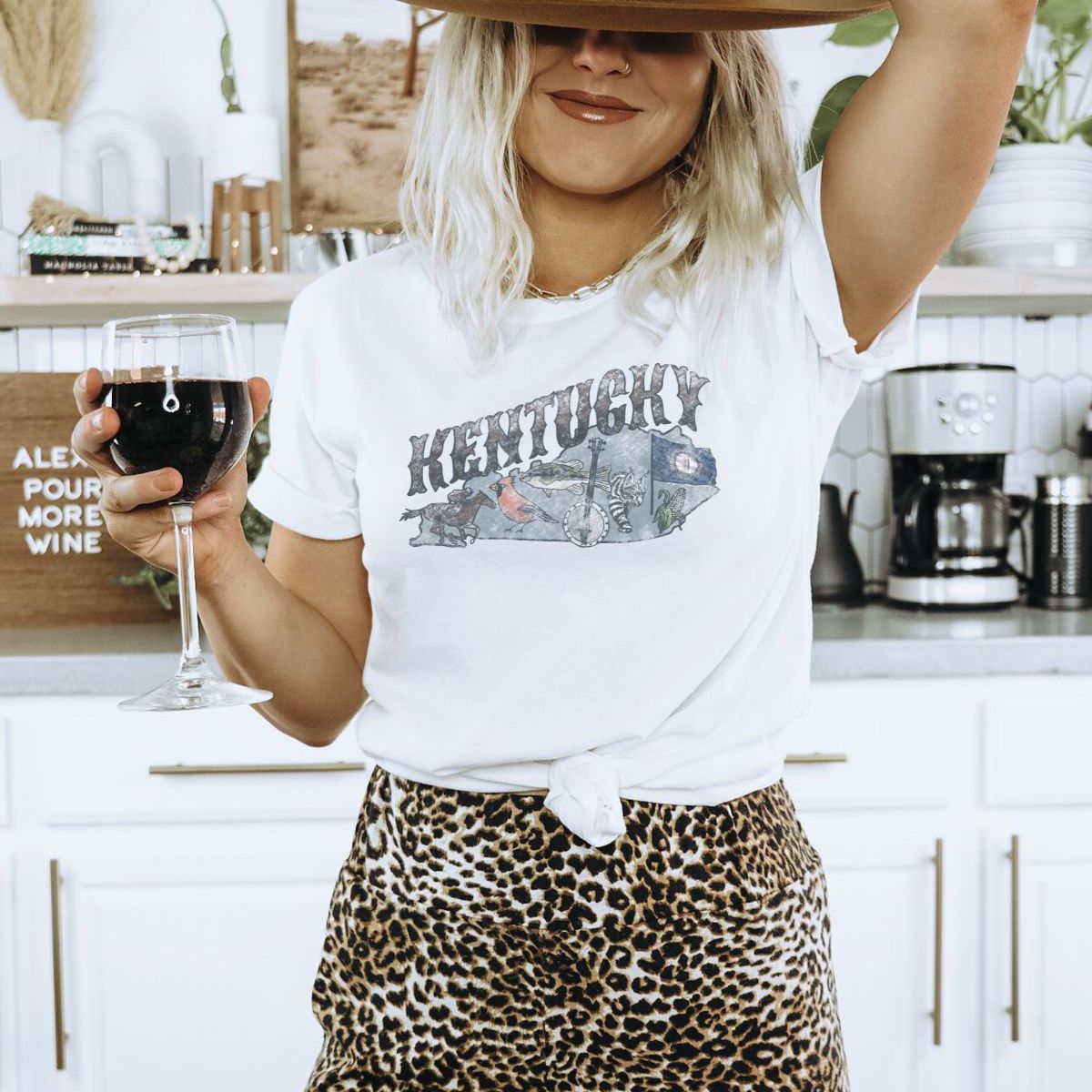 Kentucky Unisex T-shirt Casual Style