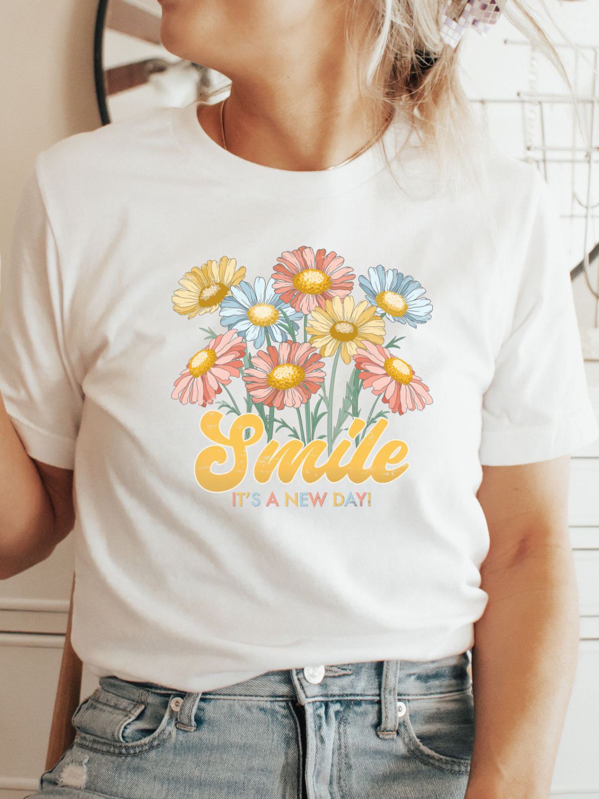 Smile Floral Women's T-Shirt Spring