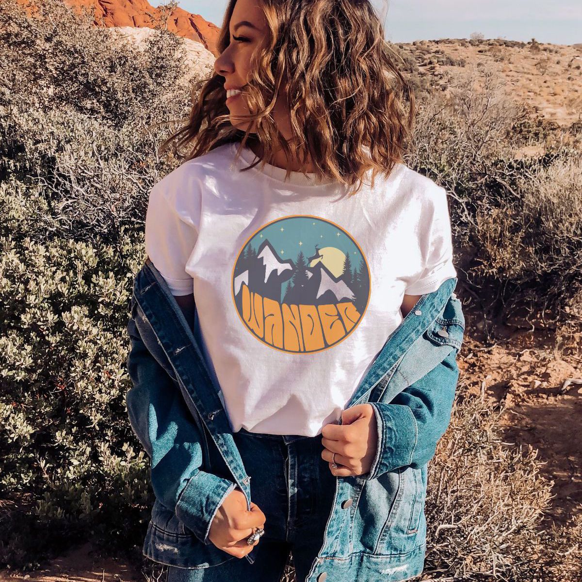 Wander Women T-shirt Adventure Season
