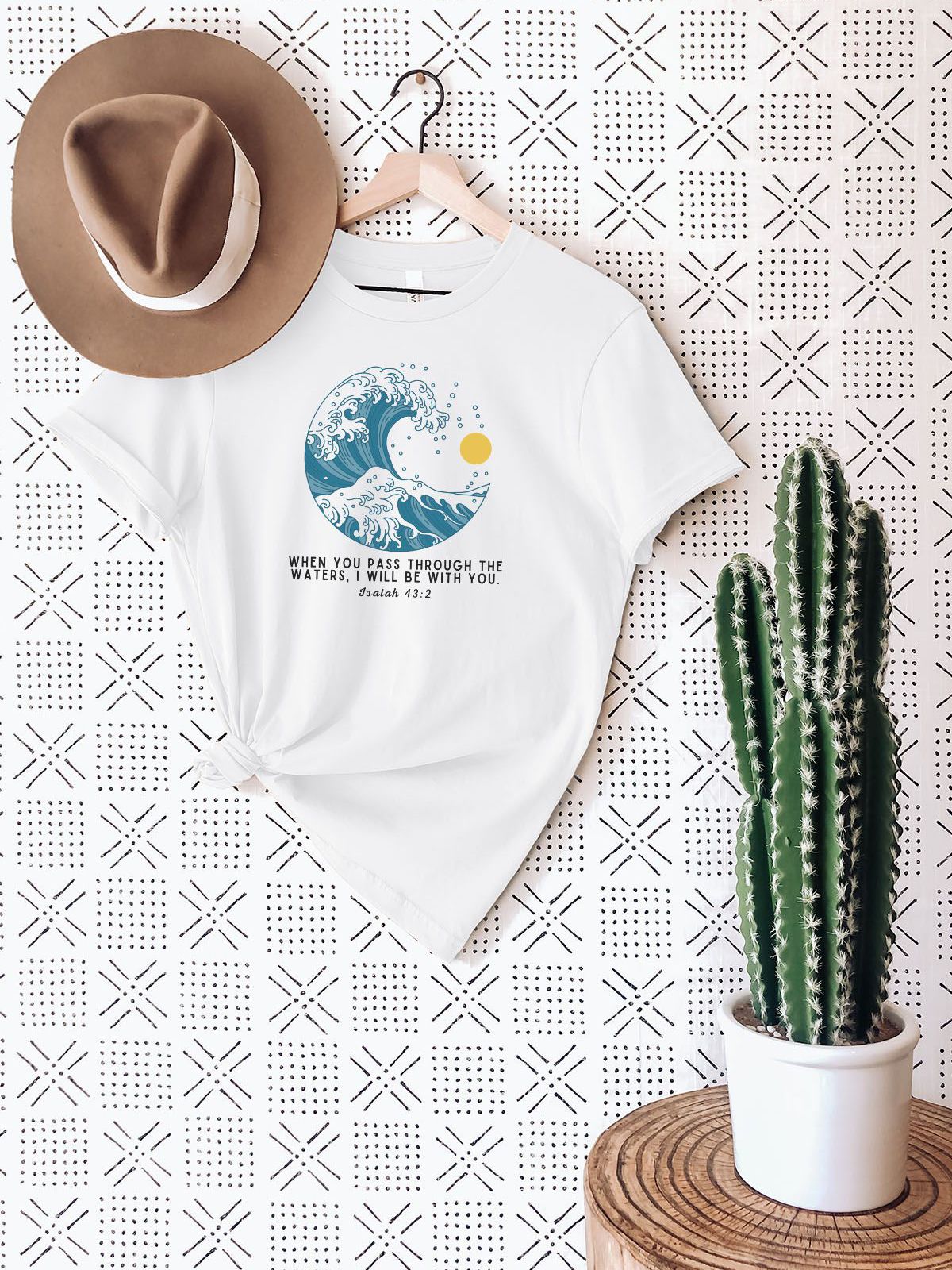 Scripture Men's T-Shirt Ocean Verse