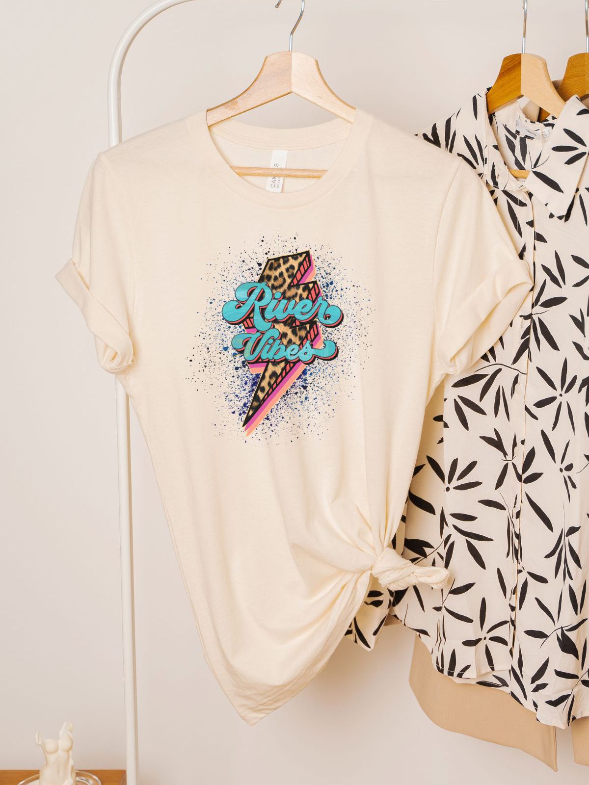 Retro Vibes Women's T-Shirt Summer
