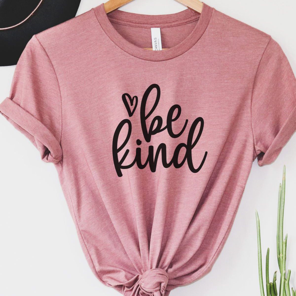 Be Kind Women'S T-Shirt Casual
