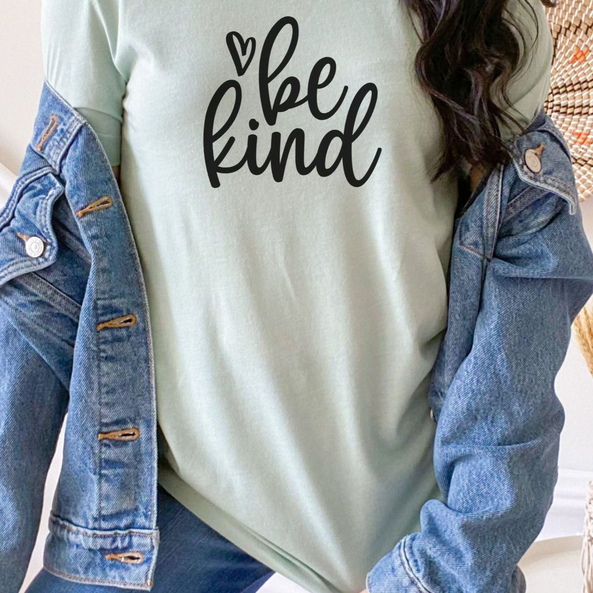 Be Kind Women'S T-Shirt Casual