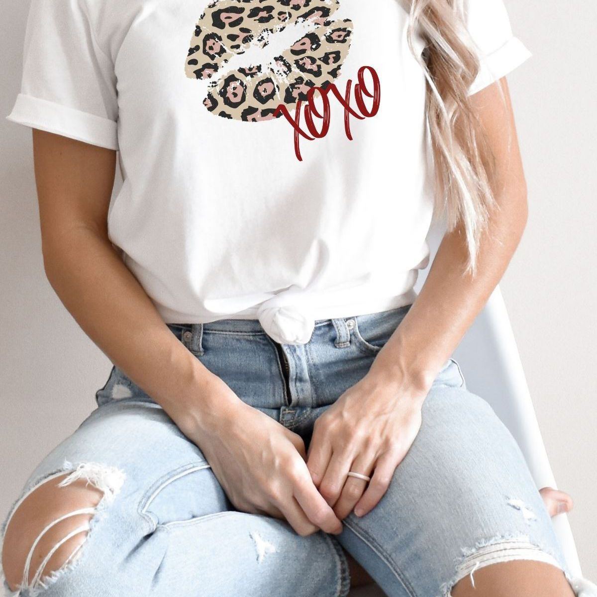 Leopard Kiss Women's T-Shirt Valentine's Day