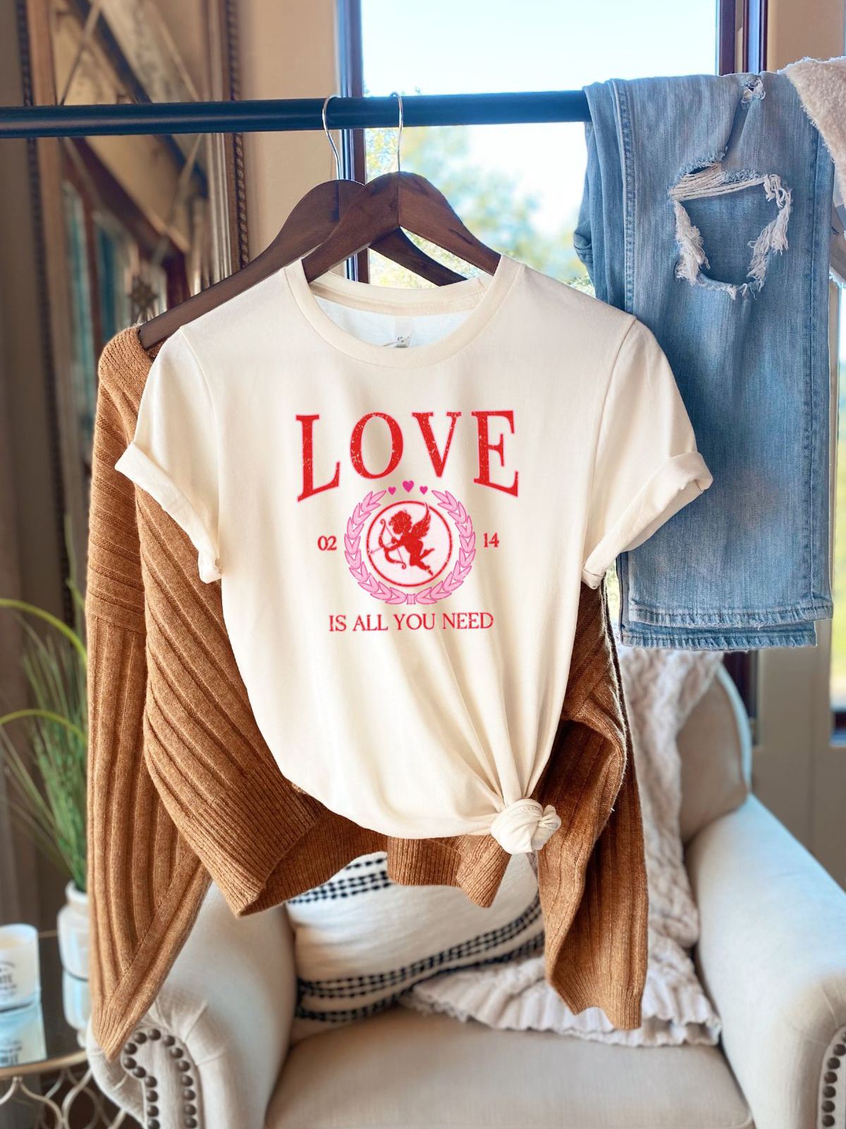 Love Women's T-Shirt Valentine's Day