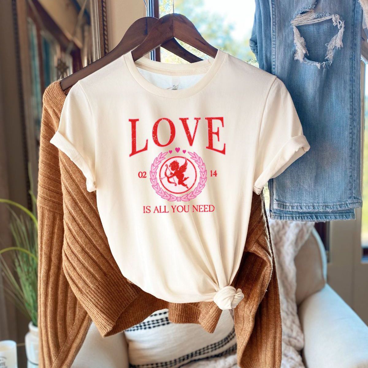 Love Women's T-Shirt Valentine's Day