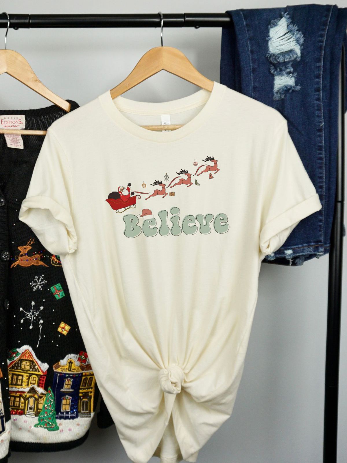 Believe Women T-shirt Christmas