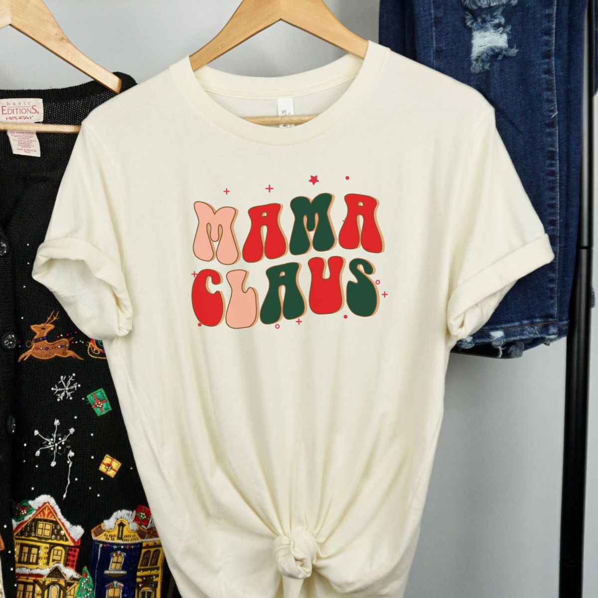 Mama Claus Women's T-Shirt Christmas