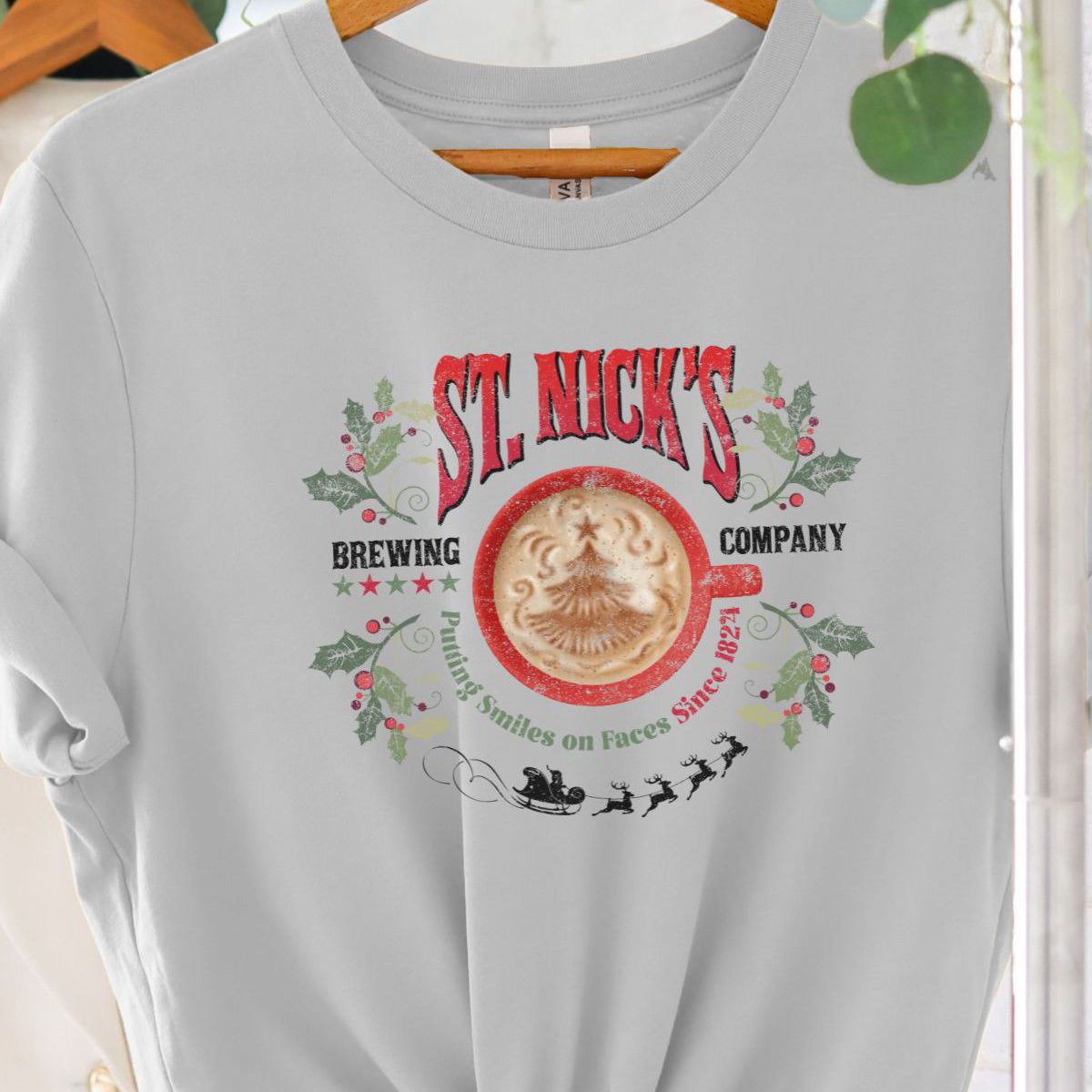 St Nicks Unisex Tee Christmas