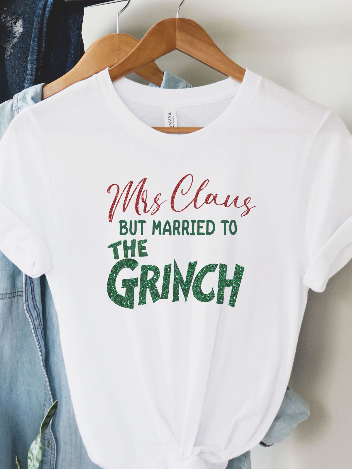 Mrs Claus Women T-Shirt Christmas