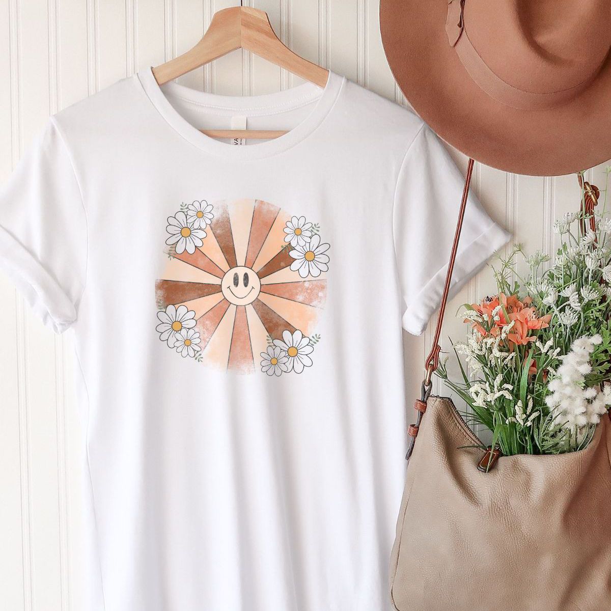 Daisy Sunburst Women's T-Shirt Summer